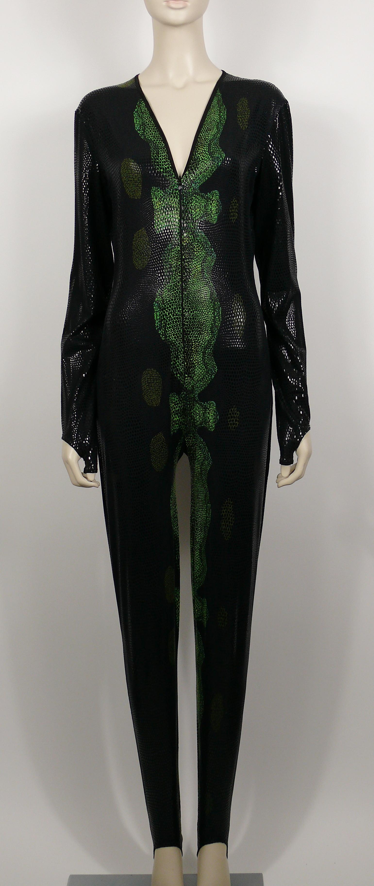 Thierry Mugler Vintage Rare 1998 Back and Green Reptile Skin Jumpsuit Size L In Excellent Condition In Nice, FR