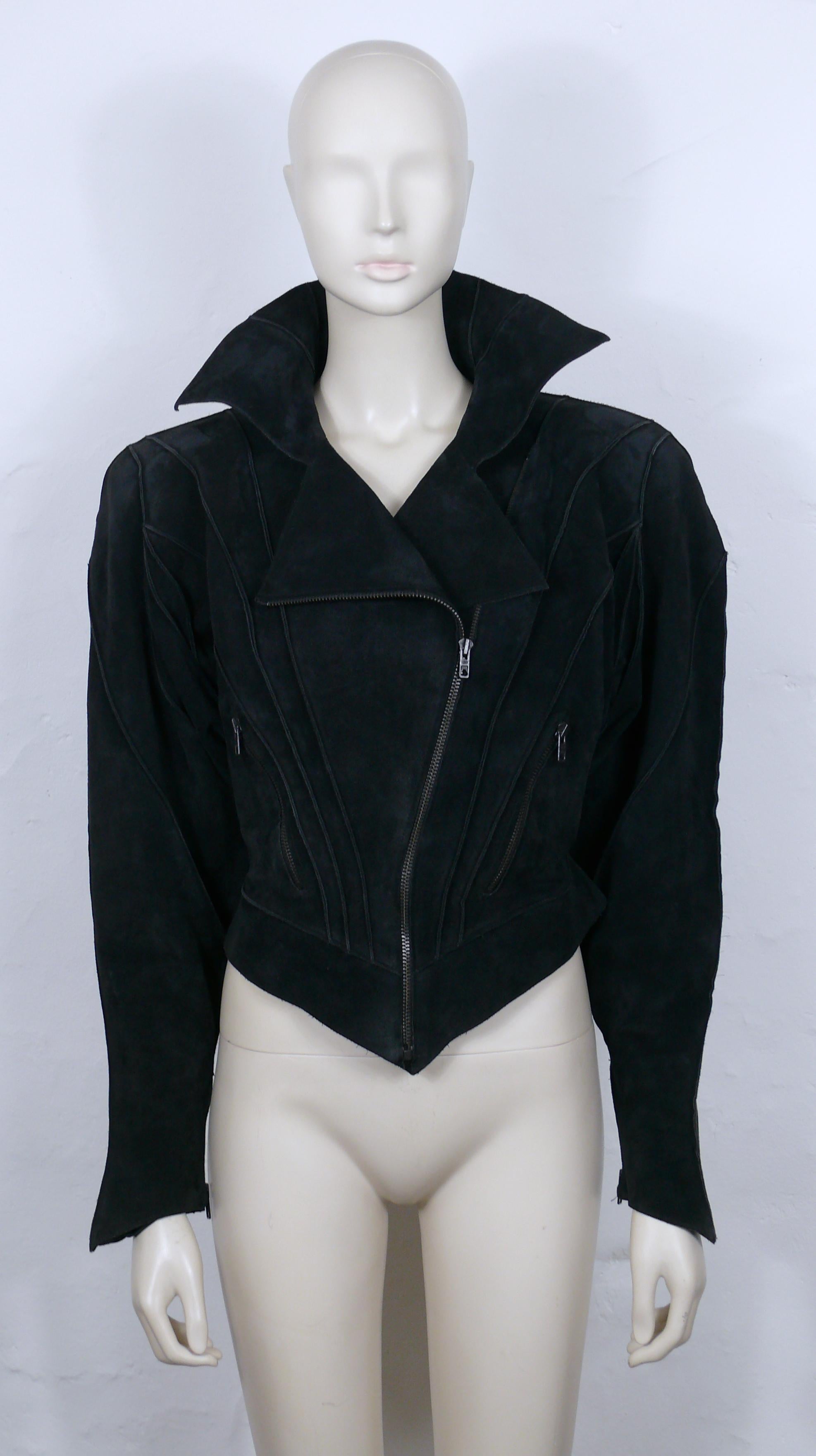 THIERRY MUGLER Vintage Rare Black Suede Creature Jacket In Good Condition For Sale In Nice, FR