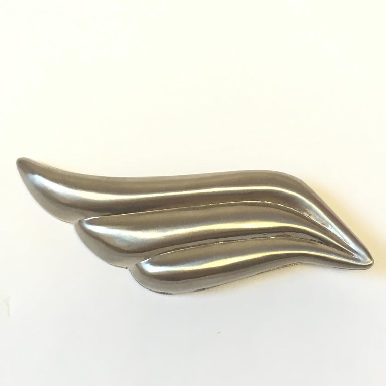 THIERRY MUGLER Wing Brooch For Sale at 1stDibs