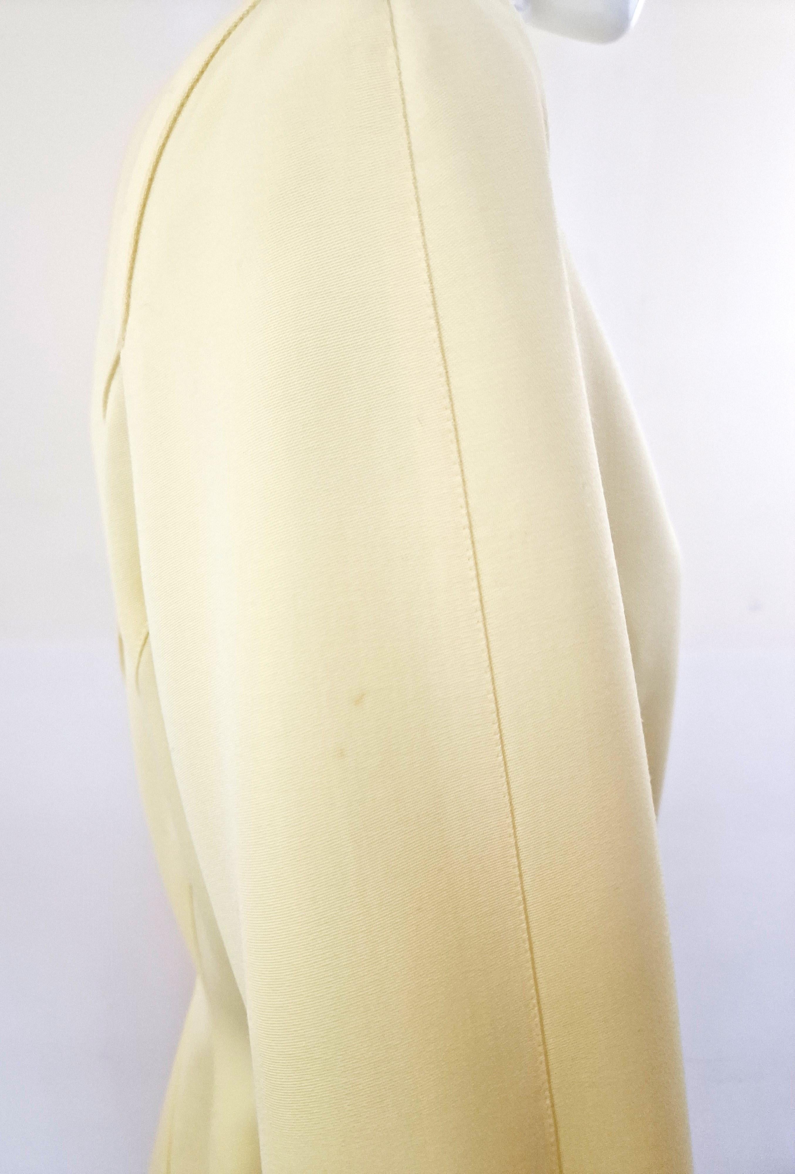  Thierry Mugler Yellow Metal Shiny Star Large Evening Vampir Couture Dress Suit  For Sale 9