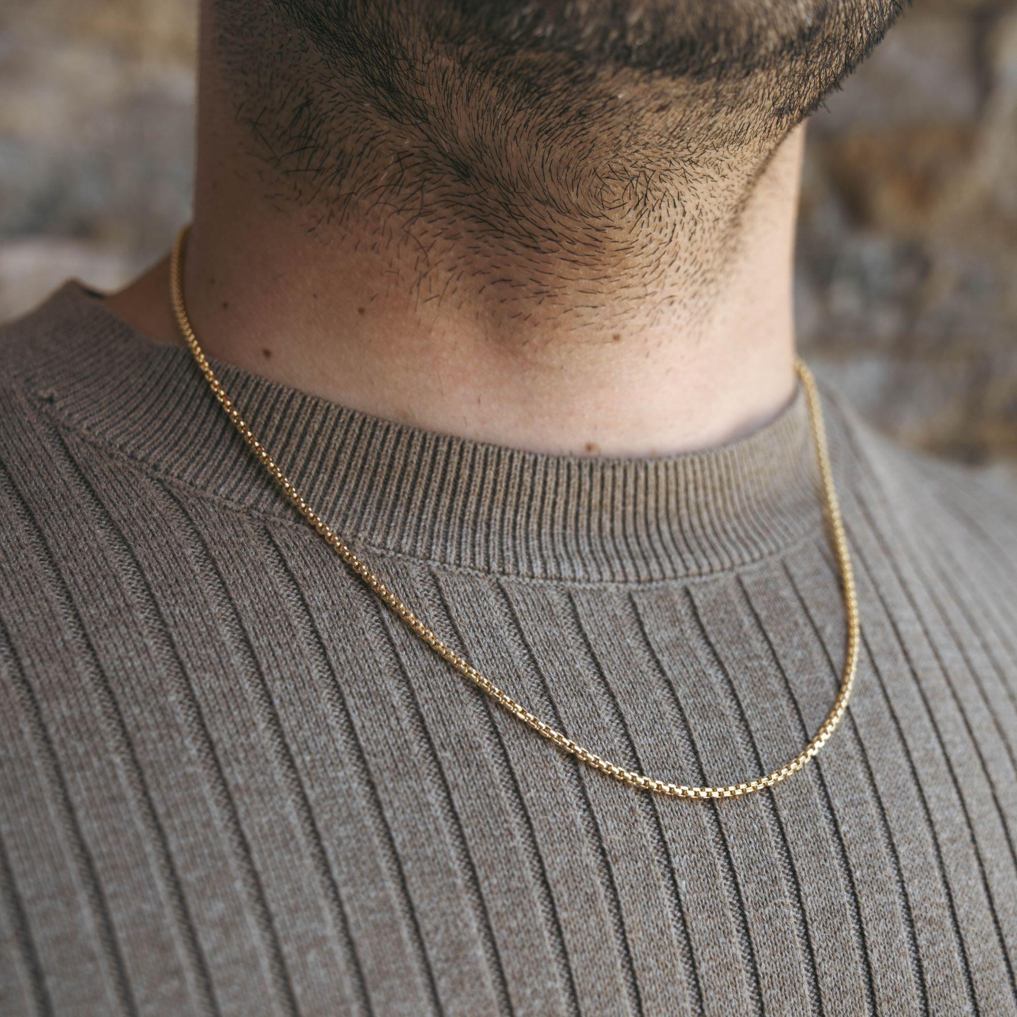 14K Solid Gold Thin Box Link Chain Necklace – Minimalist Layering Design For Sale 2