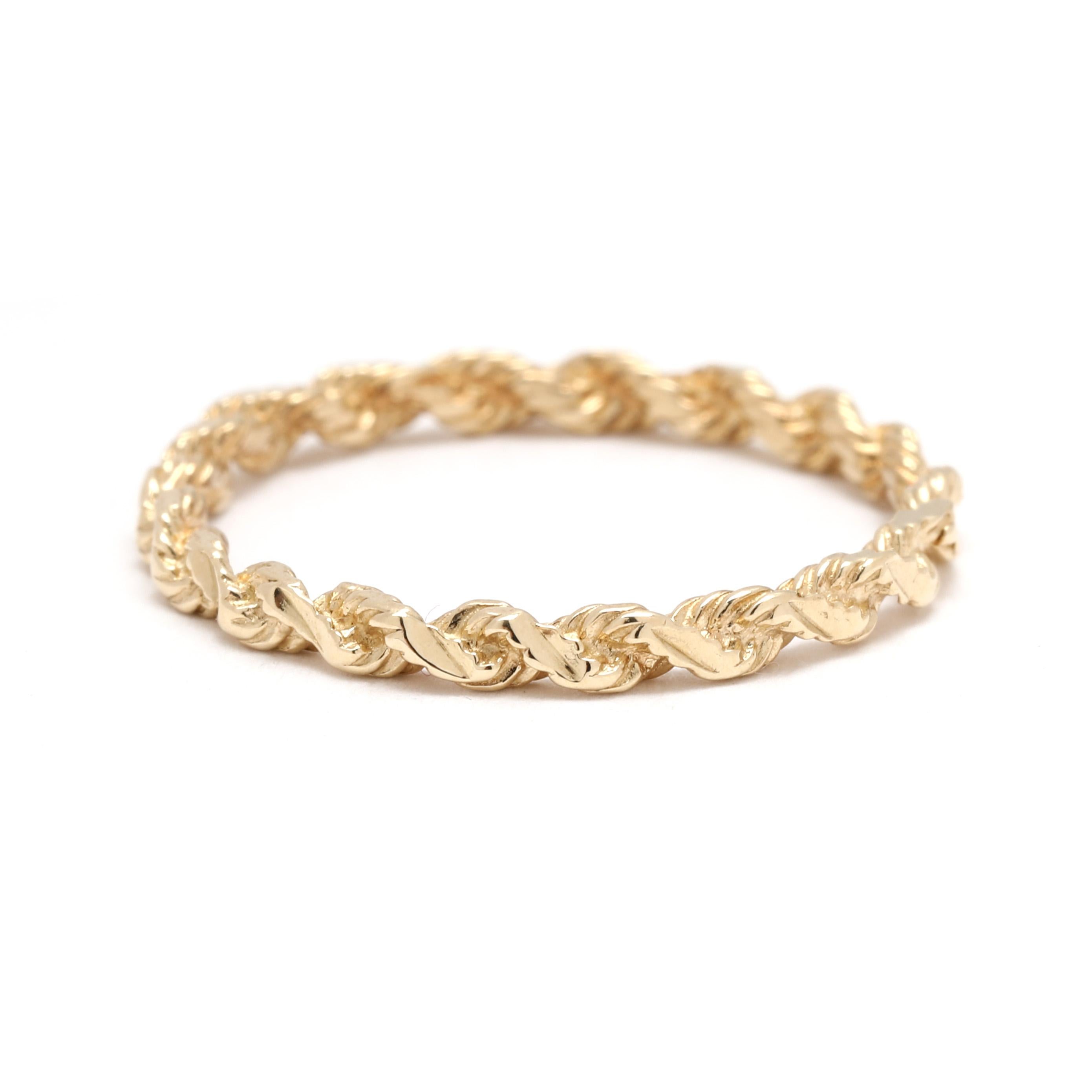 Thin Rope Band Ring, 14k Yellow Gold, Ring Size 5.25 In Good Condition For Sale In McLeansville, NC