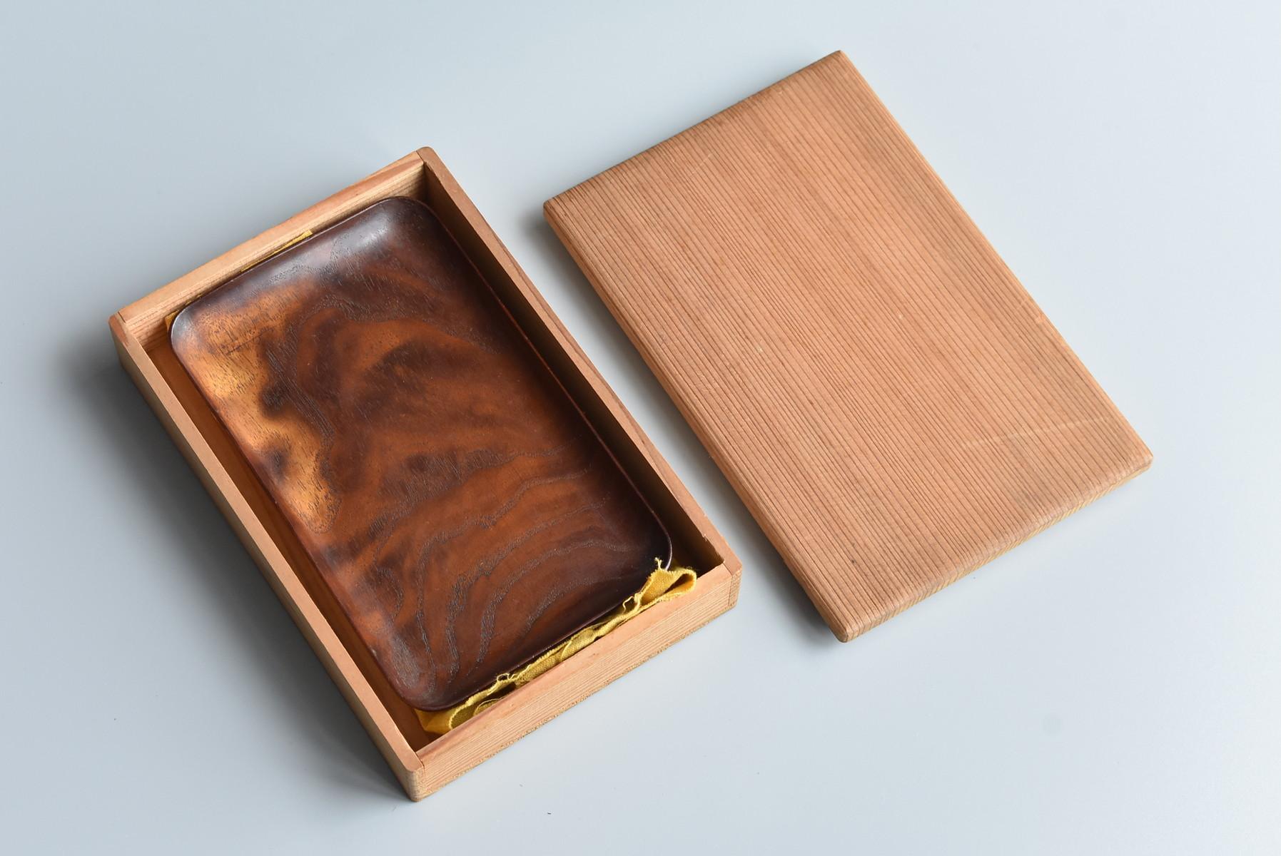 Thin Small Tray Made of Old Japanese Mulberry / Shop Card Holder / Tea Tray For Sale 7