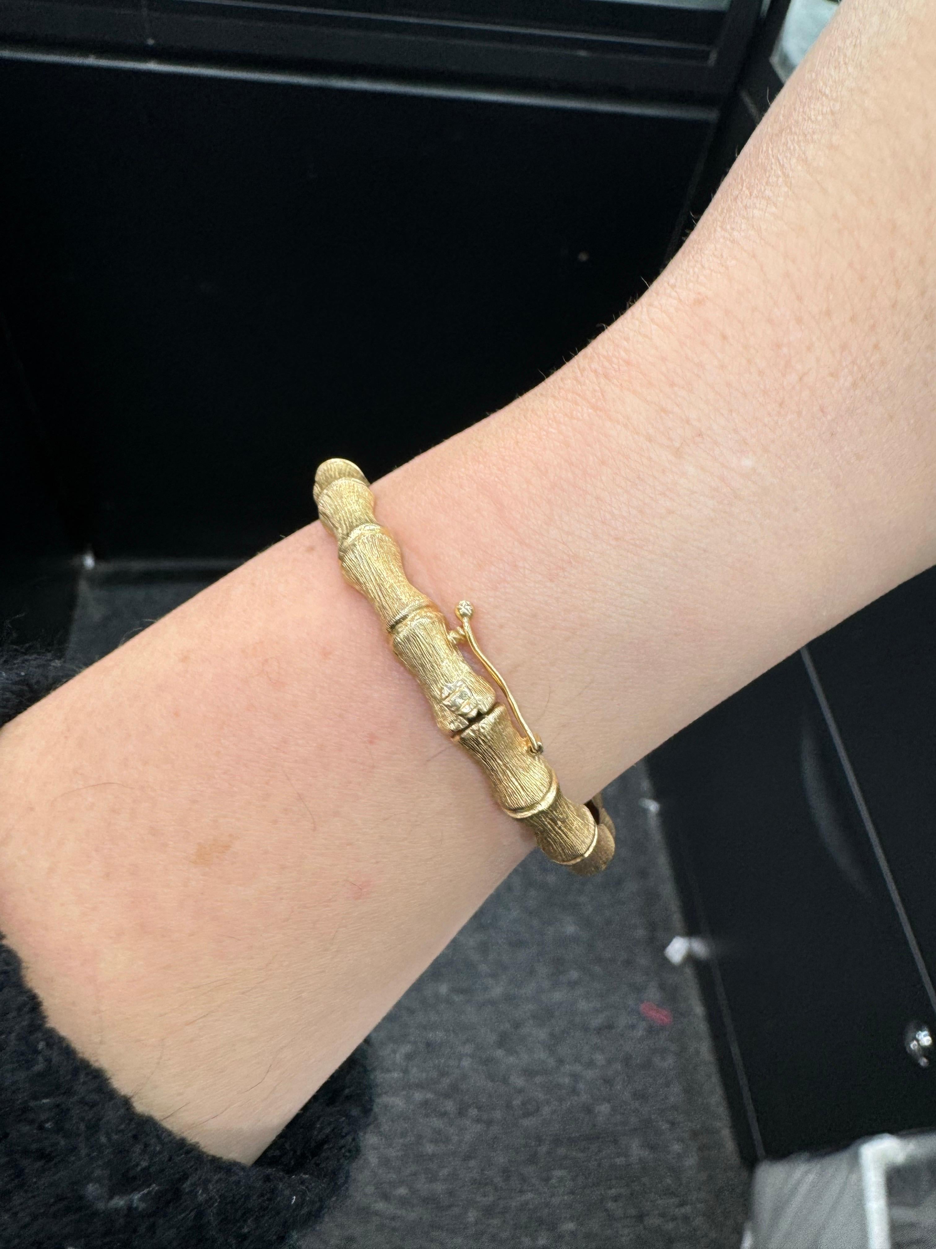 Bracelet jonc empilable à motif bambou en or jaune 14 carats 14,3 grammes Pour femmes en vente