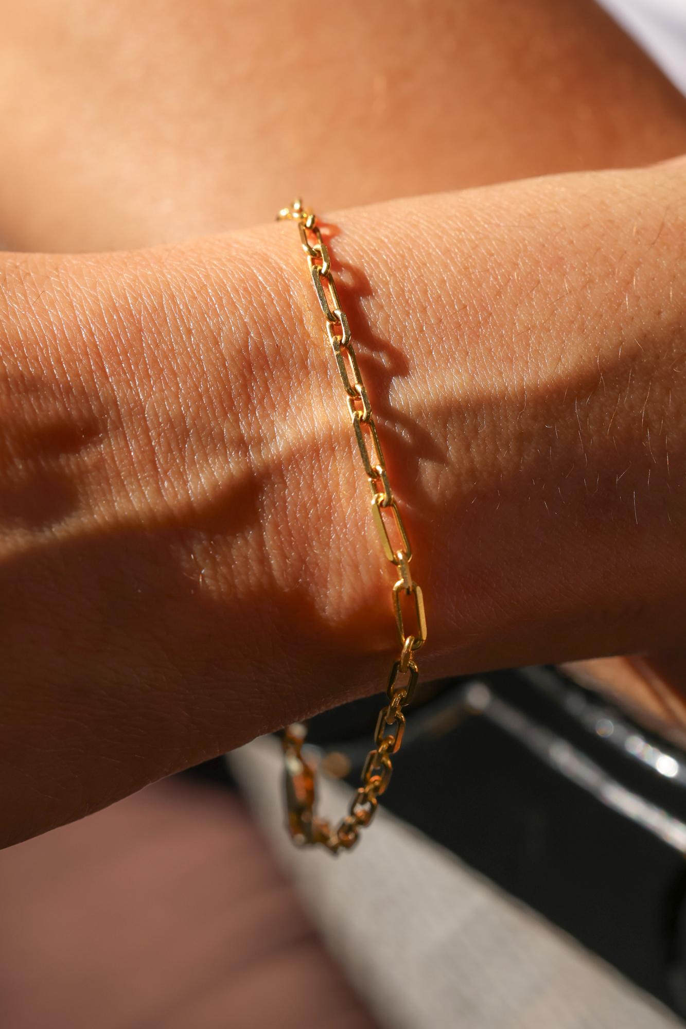 Bracelet à maillons fins en or jaune Unisexe en vente