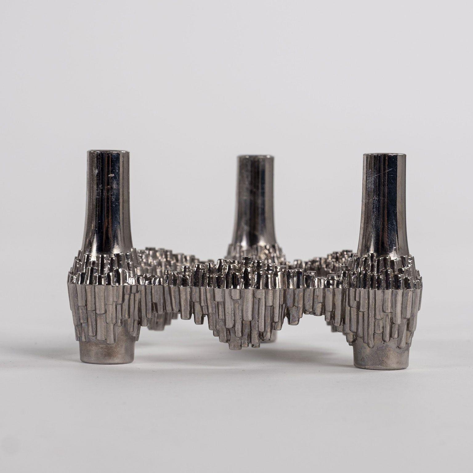 Thirteen Original Nickel-Plated Variomaster Candleholders For Sale 4