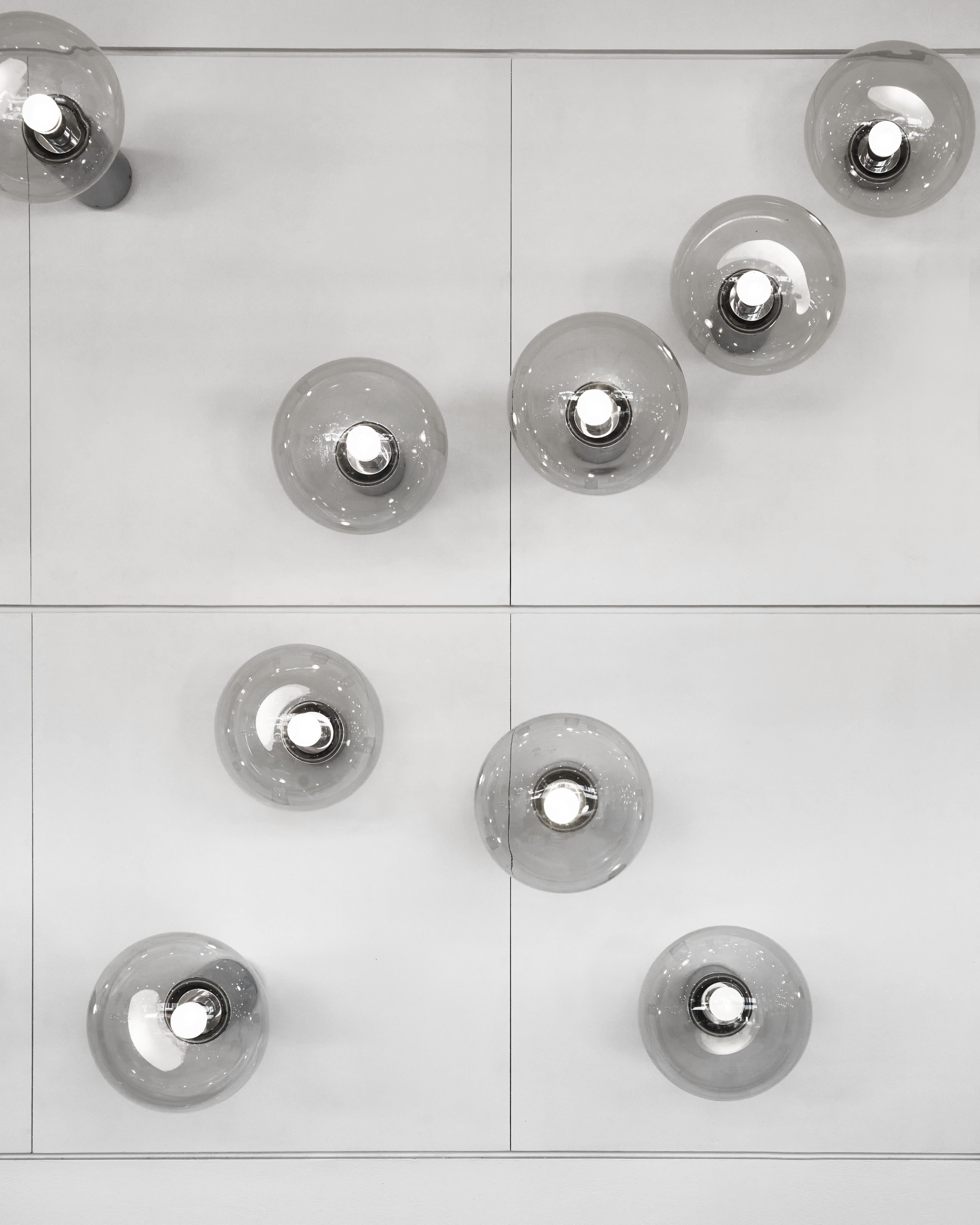 Fin du 20e siècle Trente-trois luminaires Motoko Ishii for Staff de différentes tailles datant des années 1970 en vente