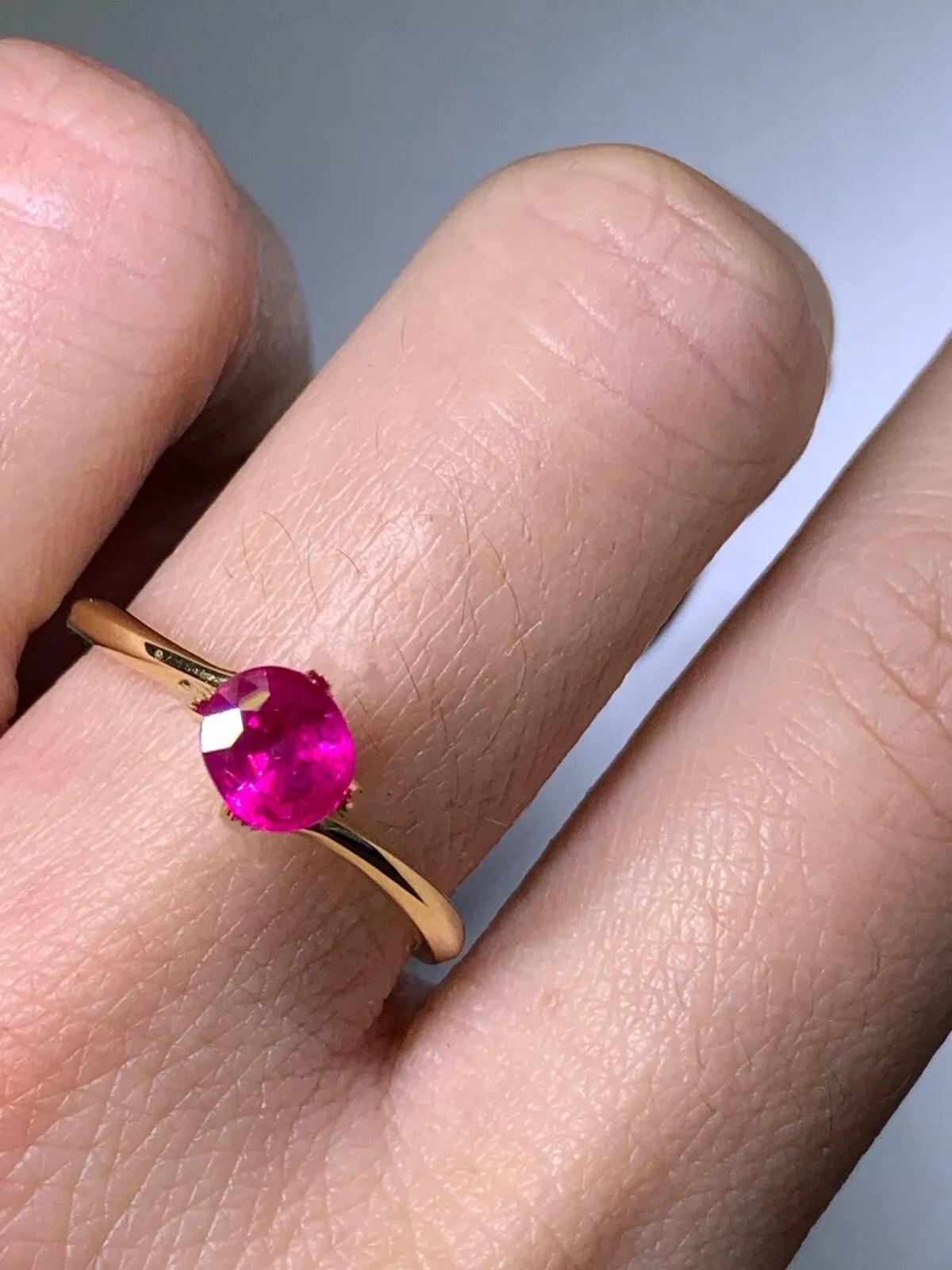 Oval Cut This 1.05ct Ruby Burma Solitaire Engagement Ring 18K White Gold For Sale