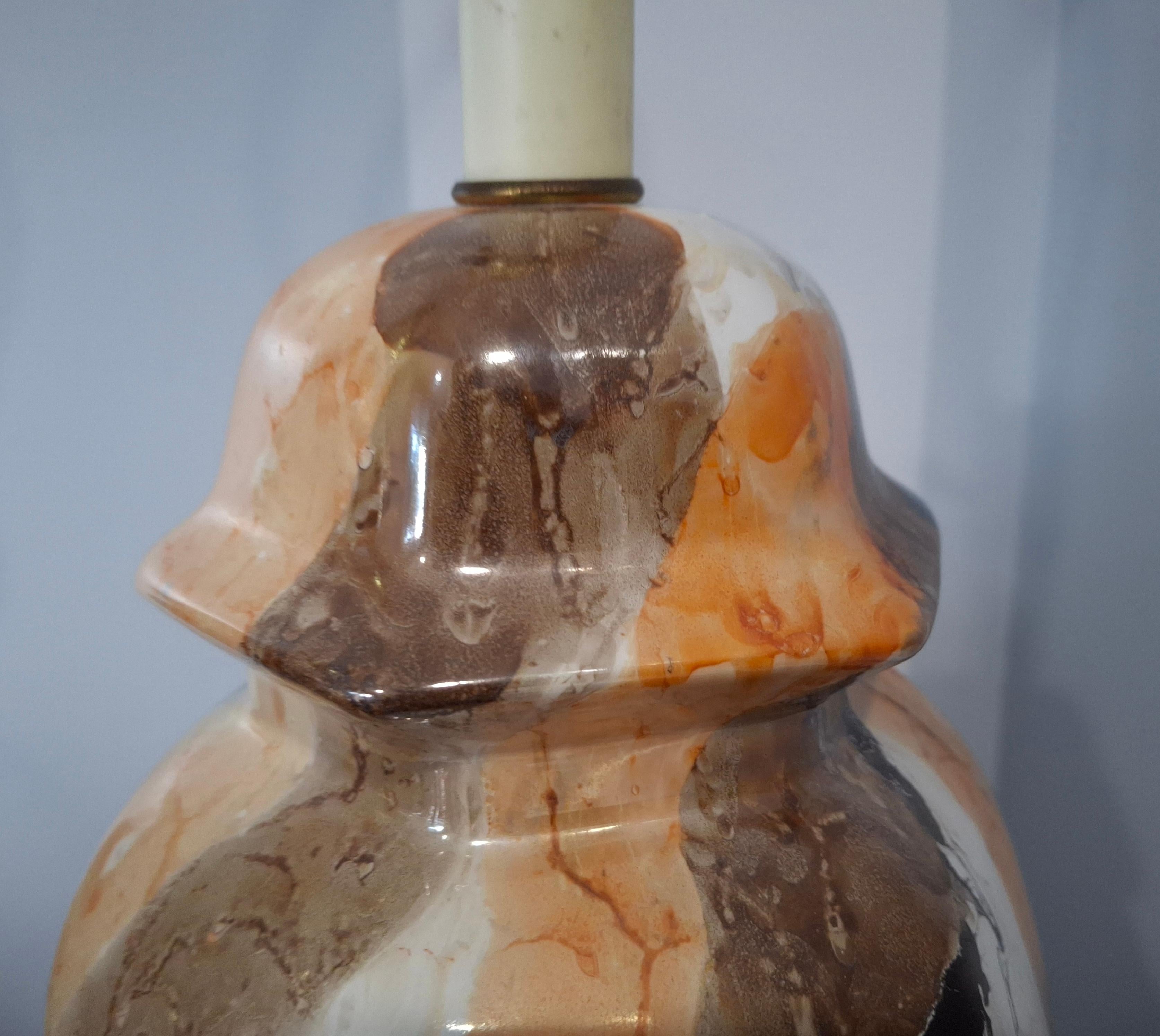 Pair Mid-Century Modern Marble-Glazed Ceramic Ginger Jar Style Table Lamps in vendita 3