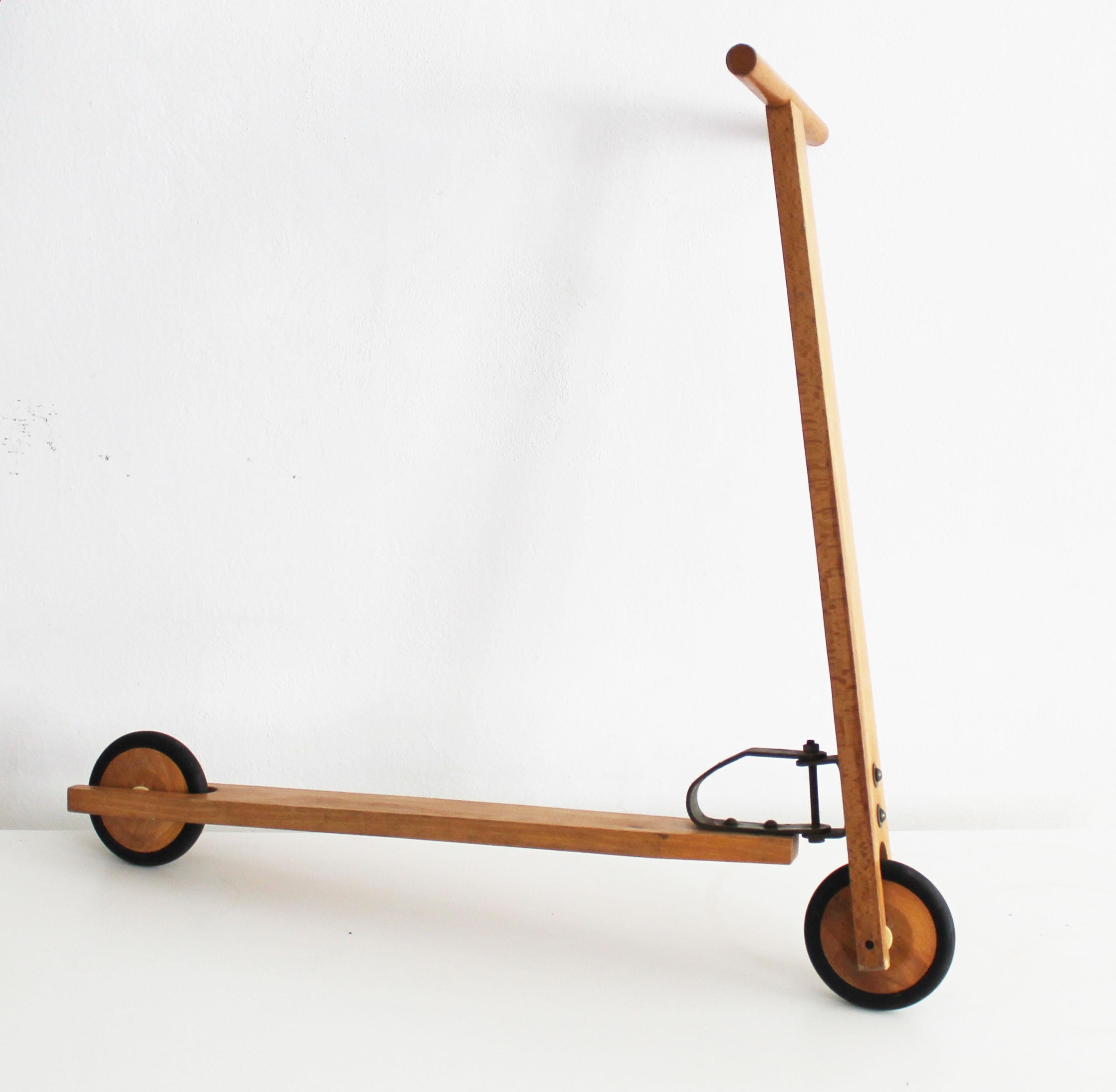 Vintage Kid's Scooter from the 1950s For Sale 3