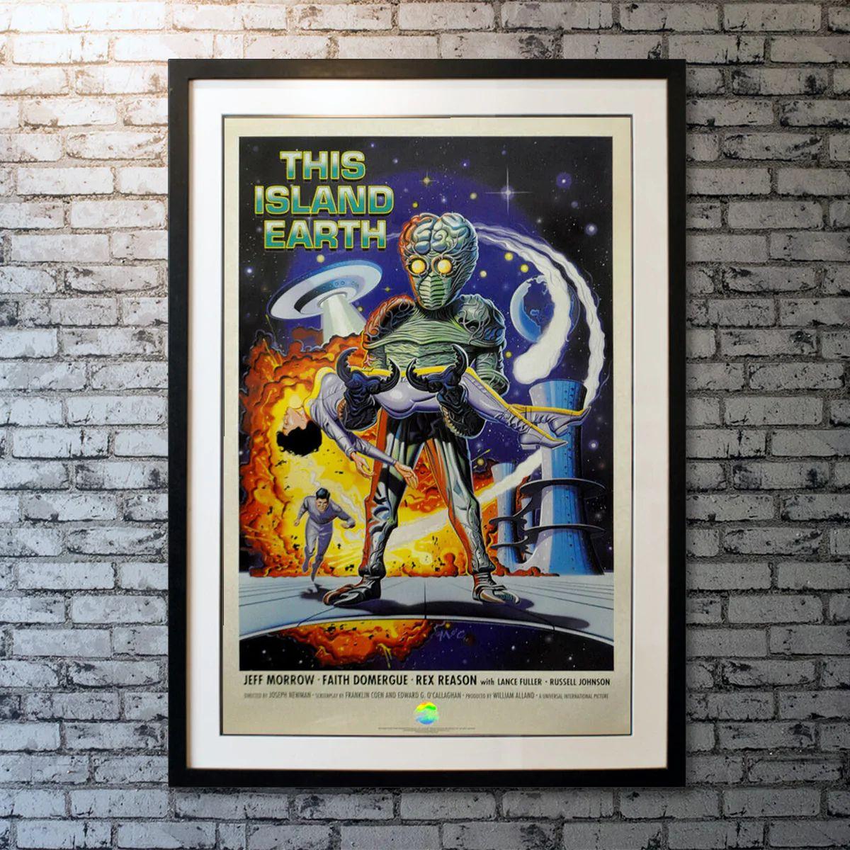 This Island Earth, Unframed Poster, 1990R

Original US One Sheet (27 X 40 Inches). Aliens come to Earth seeking scientists to help them in their war.

Year: 1990 Re-release
Nationality: Original US One Sheet
Condition: Unfolded
Size: 27 X 40