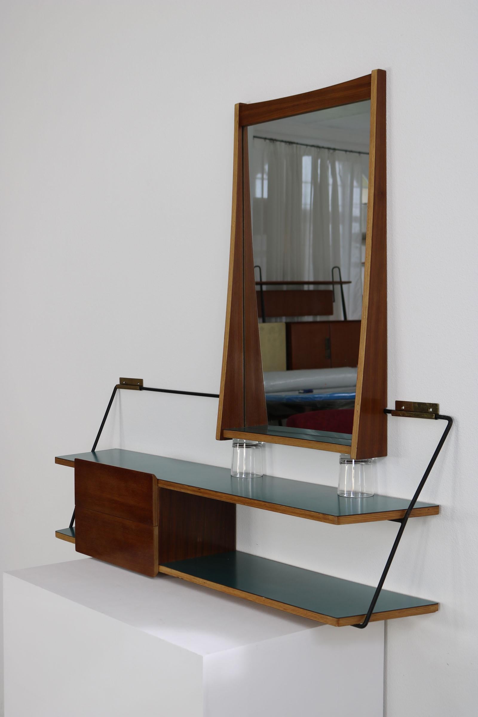  Dieses italienische Set, bestehend aus einem Spiegel und einer Konsole. im Angebot 7