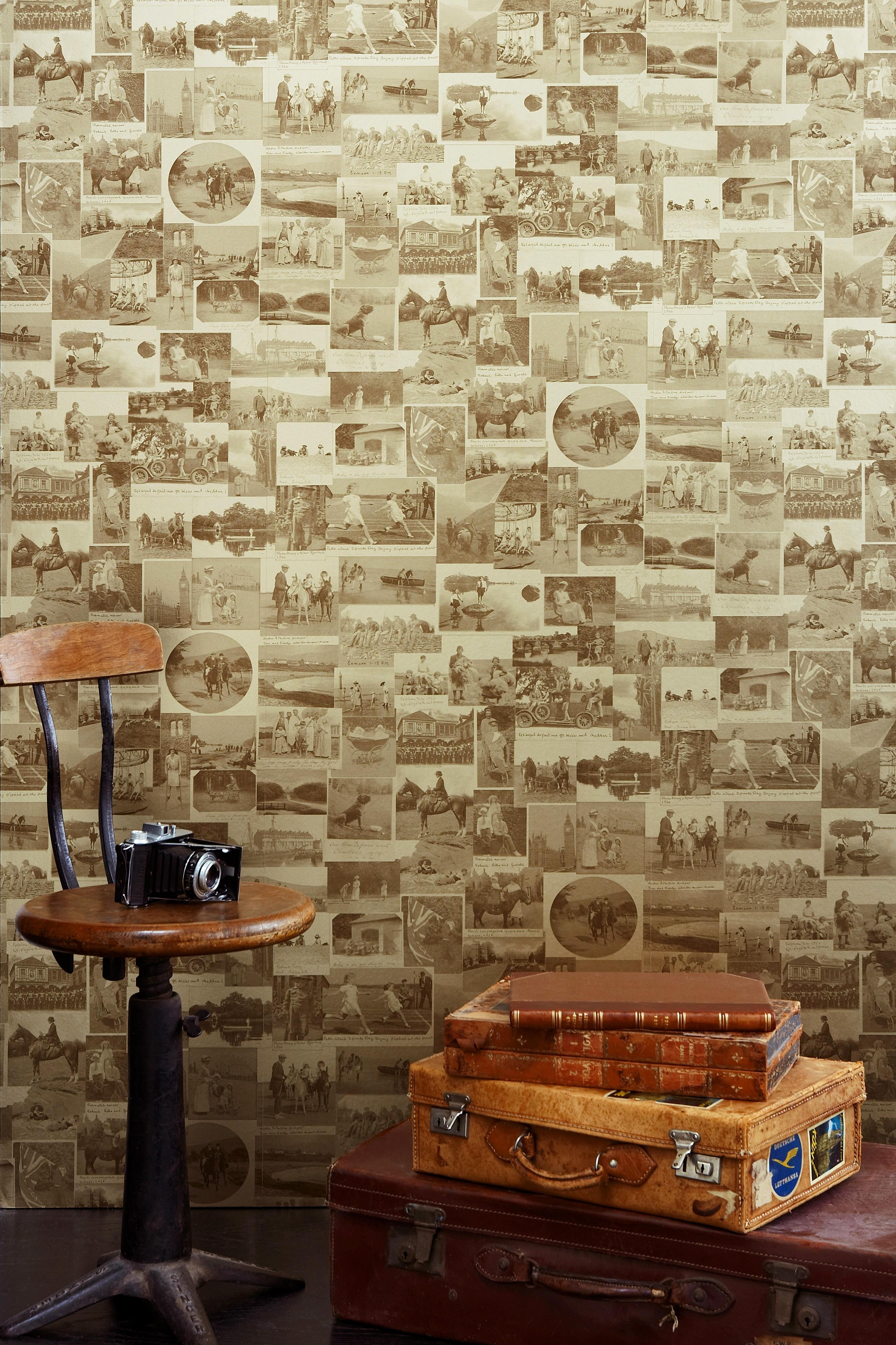 Trim width: 52cm/20.5 inches
Roll Length: 10m
Pattern Repeat: Half Drop 
Match Length: 68.5cm/27 inches.

Please get in contact to order a sample.

Line your walls with nostalgia with the vintage British photographic scenes, from times during