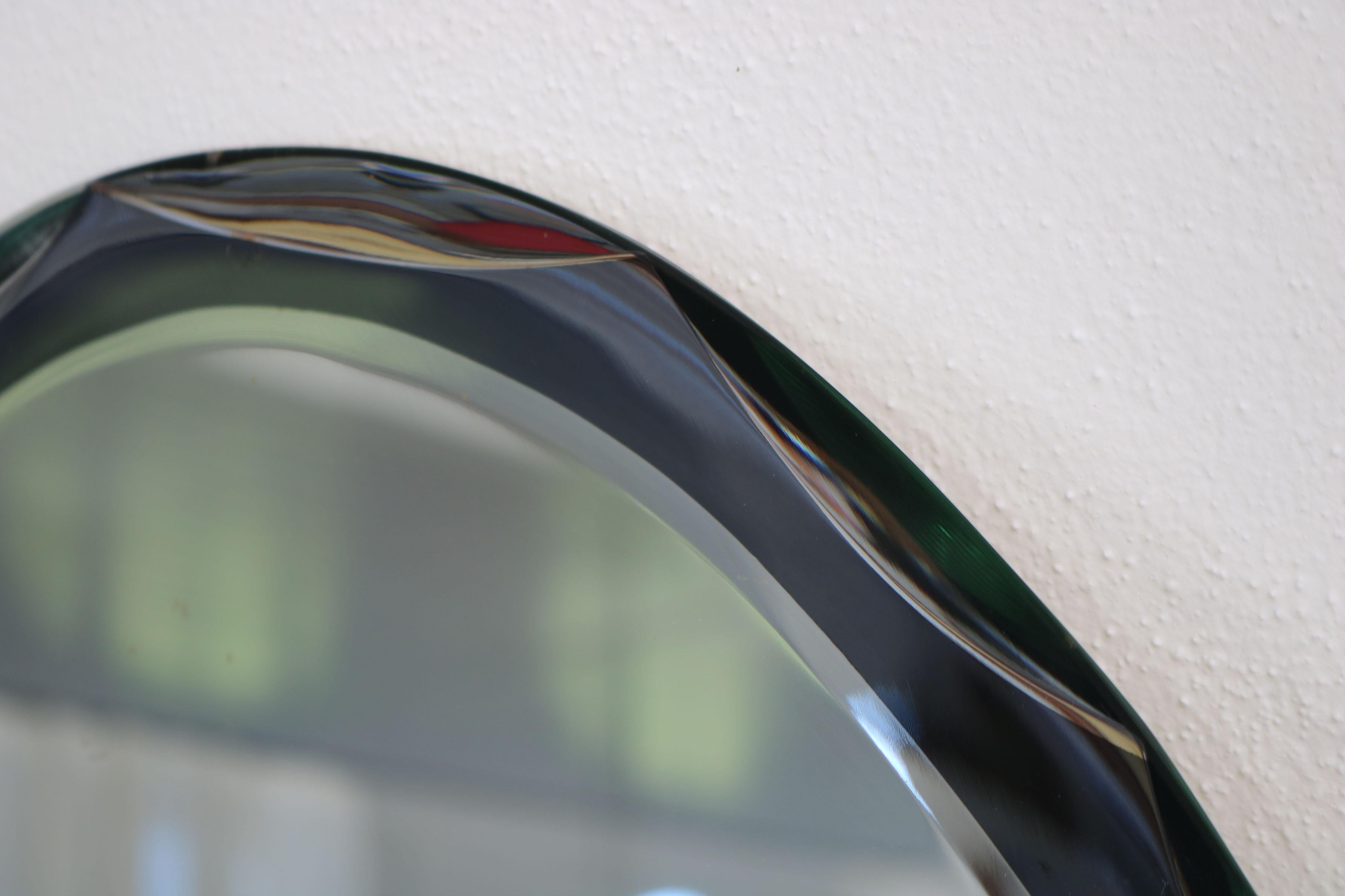 This Oval, Italian Wall Mirror Dates from the 1960s For Sale 12