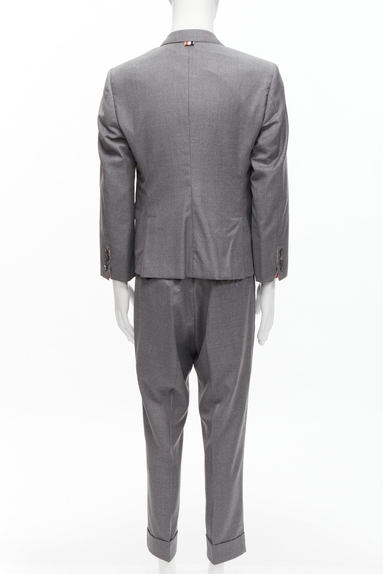 Men's THOM BROWNE 100% wool grey single breast 2-button blazer pants suit SZ. 3 L For Sale