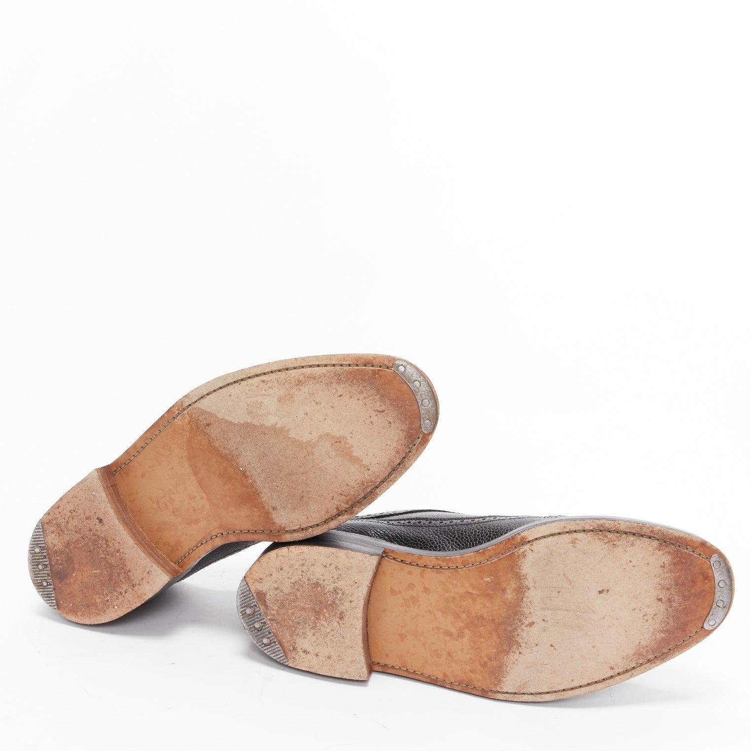 THOM BROWNE schwarz genarbtes Leder perforiert Oxford Brogue Schuhe EU42.5 im Angebot 5