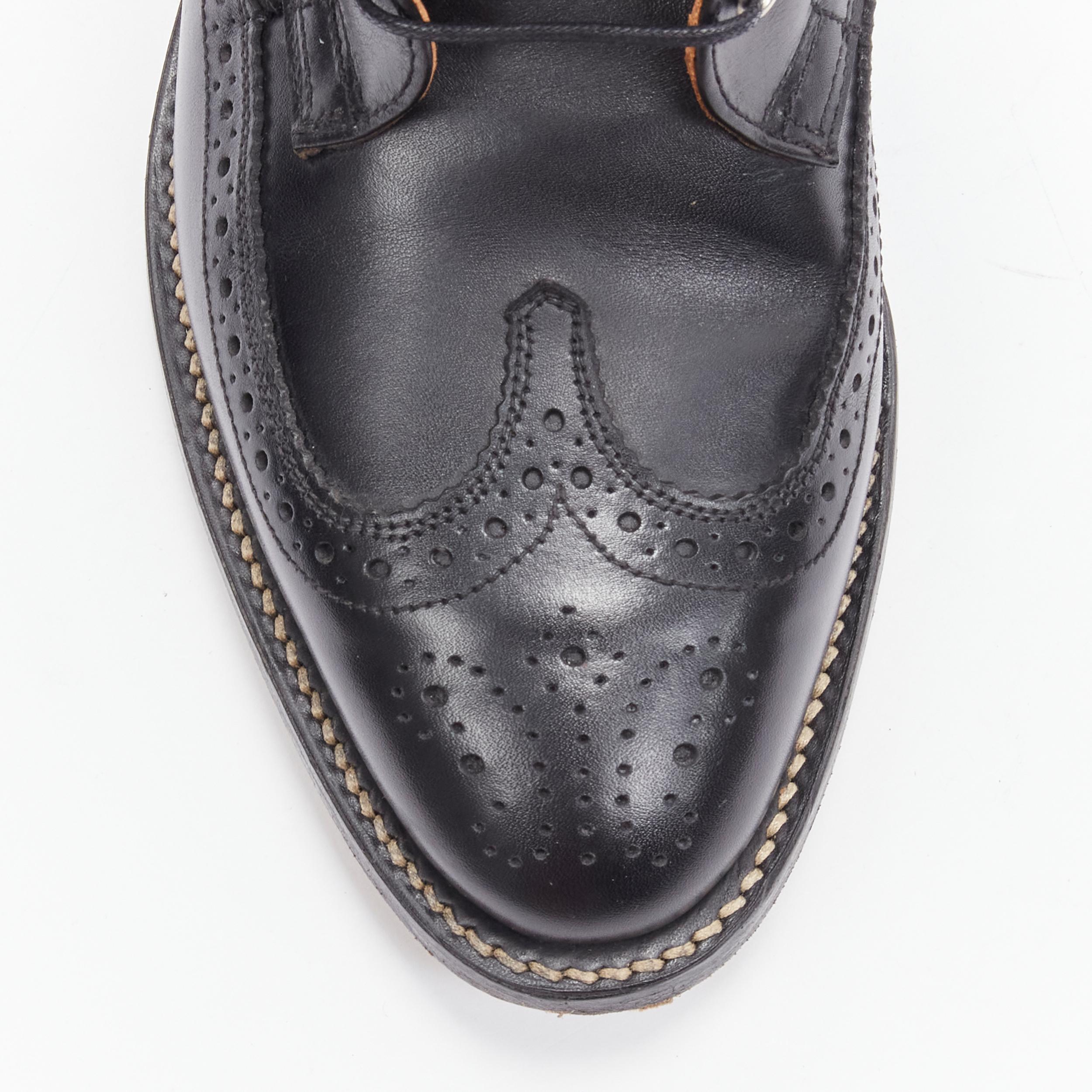THOM BROWNE black perforated brogue lace up Classic Longwing boot EU39 In Excellent Condition In Hong Kong, NT
