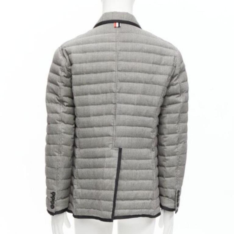 THOM BROWNE schwarz-weißer Blazer mit Hahnentrittmuster und Streifenbesatz und gepolstertem Blazer Gr. 3 L Herren im Angebot