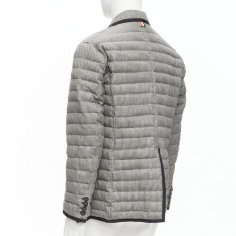 THOM BROWNE schwarz-weißer Blazer mit Hahnentrittmuster und Streifenbesatz und gepolstertem Blazer Gr. 3 L im Angebot 1