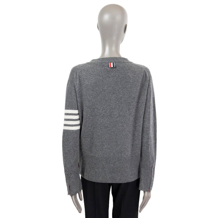 THOM BROWNE grey cashmere 4-BAR Cardigan Sweater 3 M For Sale 1