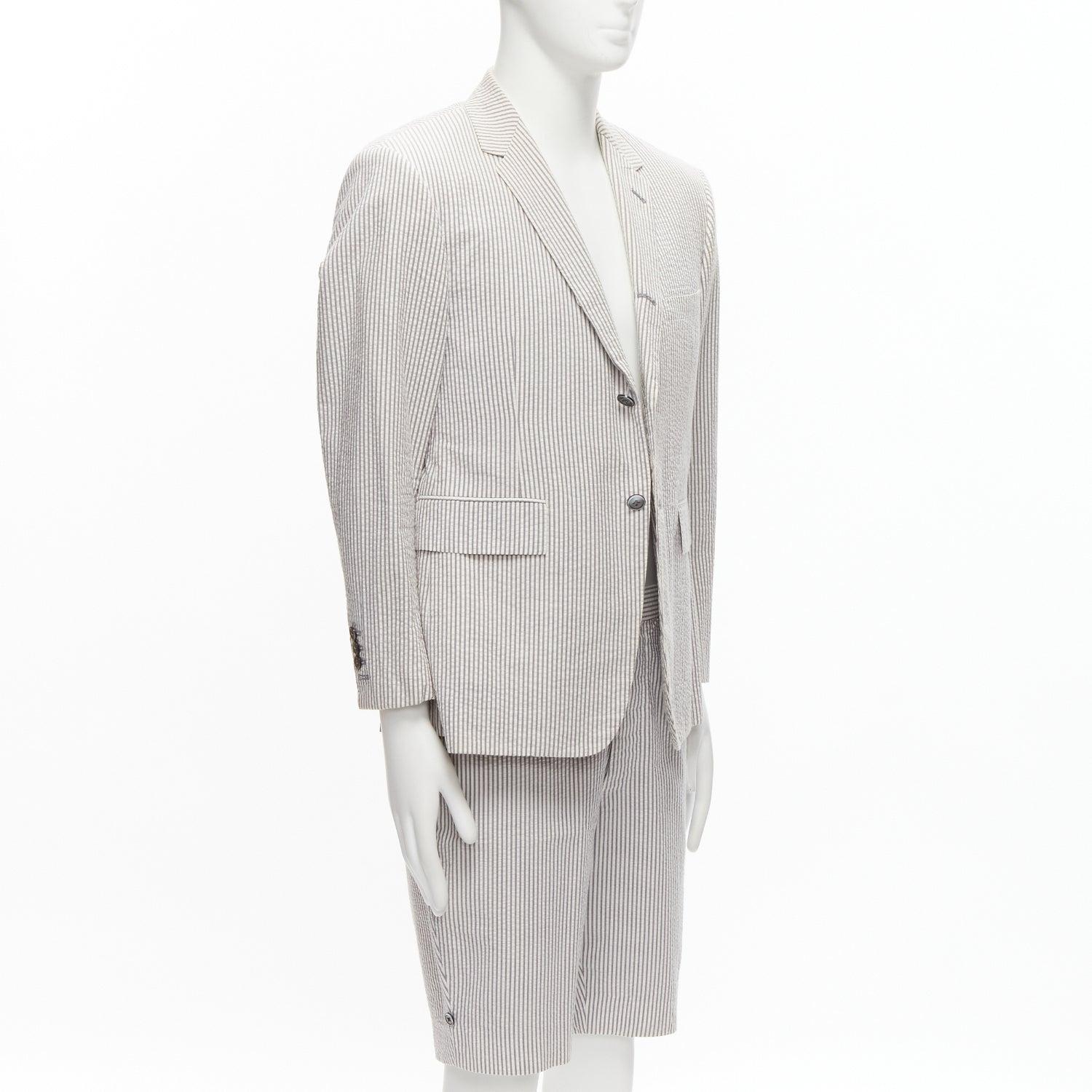 THOM BROWNE grey white striped seersucker blazer jacket shorts suit Sz. 3 L In Good Condition For Sale In Hong Kong, NT