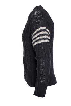 Thom Browne, cardigan a maglia larga grigio
