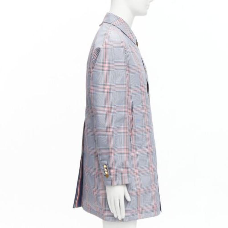 Thom Browne reversibile blu navy  cappotto classico a quadri con bottoni dorati JP2 M in vendita 1