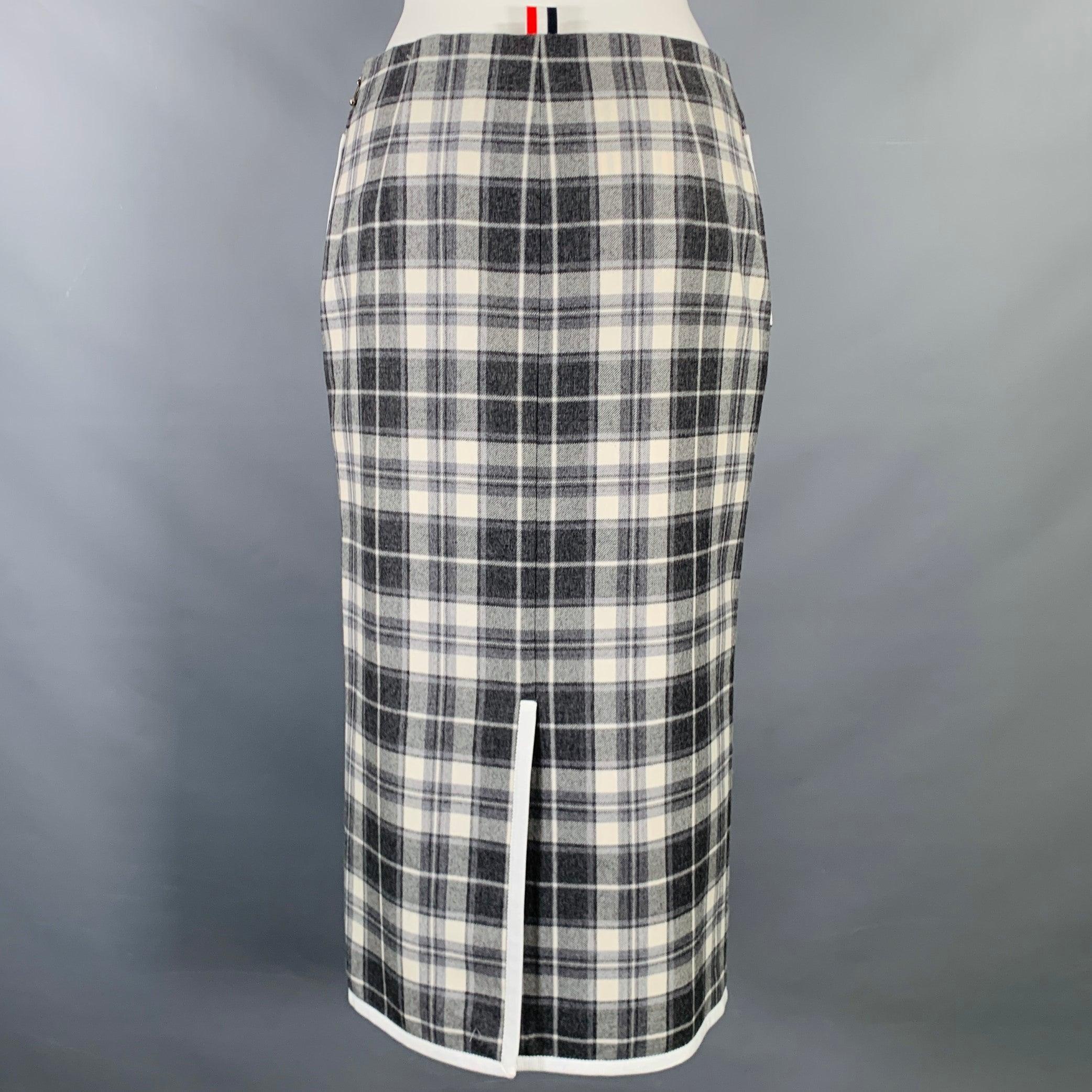 Gray THOM BROWNE Size 0 Grey Cream Wool Plaid Pencil Mid-Calf Skirt For Sale