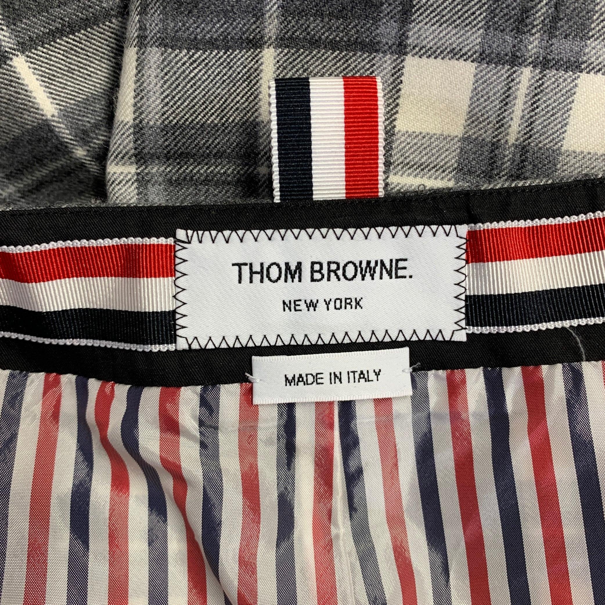 THOM BROWNE Size 0 Grey Cream Wool Plaid Pencil Mid-Calf Skirt For Sale 1