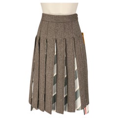 THOM BROWNE Size 2 Brown Grey Lambswool Herringbone Pleated Below Knee Skirt