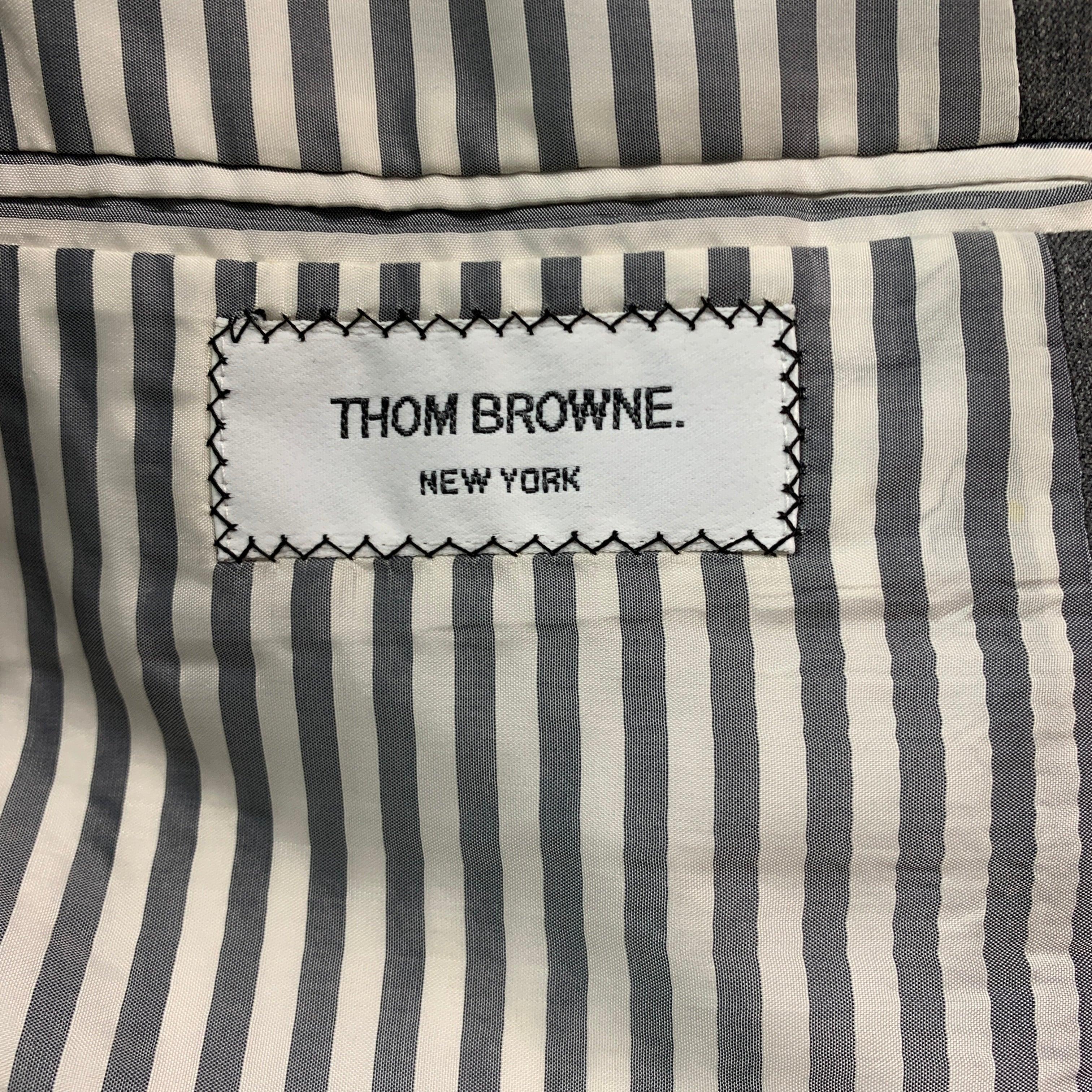 THOM BROWNE Size 40 Grey Tweed 3 button Sport Coat For Sale 1