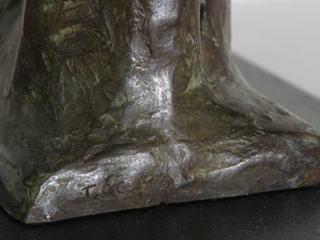 Quatre signes de la Terre : Lunette, sculpture en bronze de Thom Cooney-Crawford en vente 4