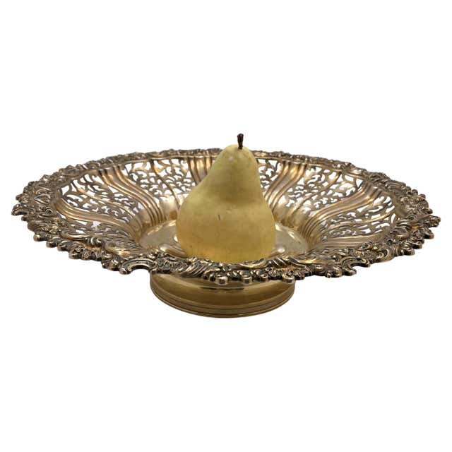 Wonderful Sterling Silver Meriden Britannia Company Pierced Centerpiece