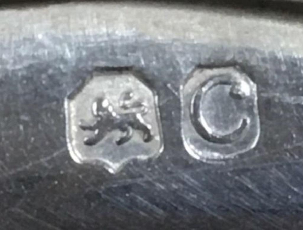 Englisches Sterlingsilber-Couchtisch-Set von Thomas Bowen mit geblümter Umrandung, 4-teilig 2