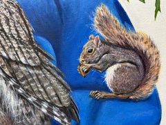 "Graue Eule auf dem Sessel" großformatiges surrealistisches Ölgemälde