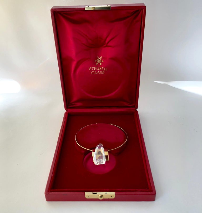 Thomas Buechner for Steuben 14K Gold Crystal Glass Choker Pendant Necklace For Sale 3