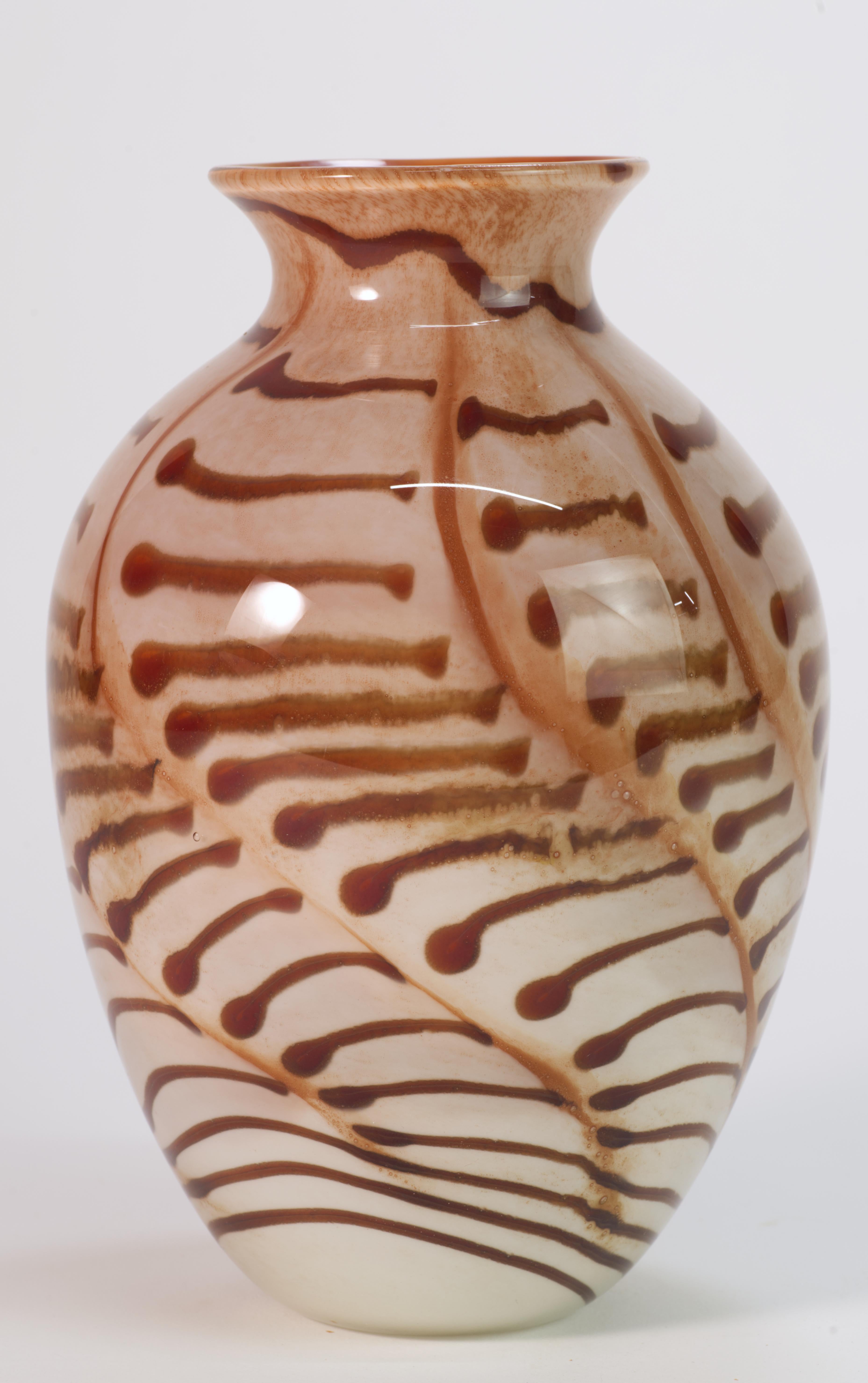 Organico moderno Thomas Buechner III for Vitrix Hot Glass Studio Vase, NY Art Glass in vendita
