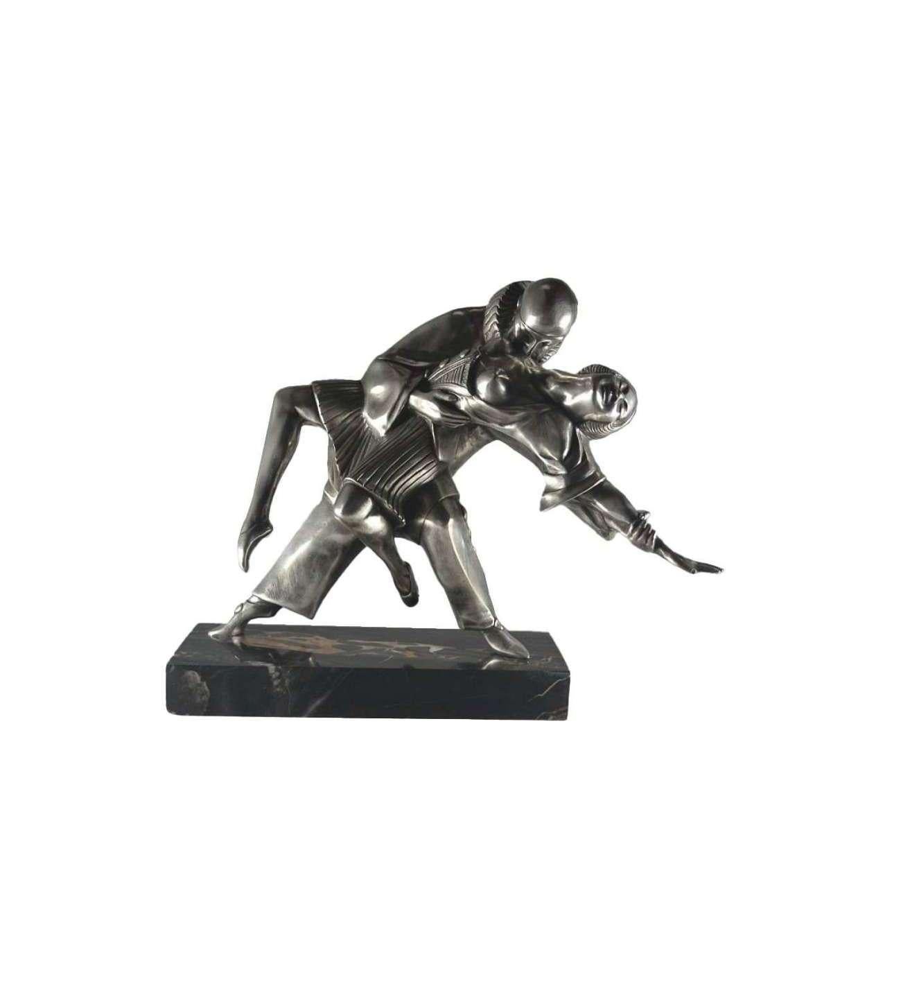 Thomas Cartier (1879-1943)  Figurative Sculpture – Thomas Cartier (1879-1943)+Bronze mit Silberpatina " Tango Erotica "