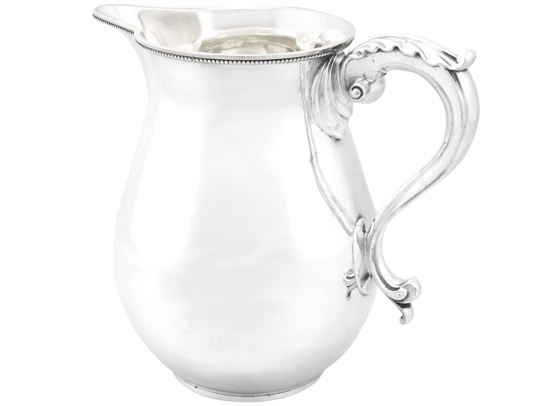Antique Thomas Chawner 1780s Sterling Silver Beer or Water Jug In Excellent Condition For Sale In Jesmond, Newcastle Upon Tyne