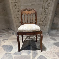 Thomas Day Style Antique Victorian Carved Wood Side Parlor Chair
