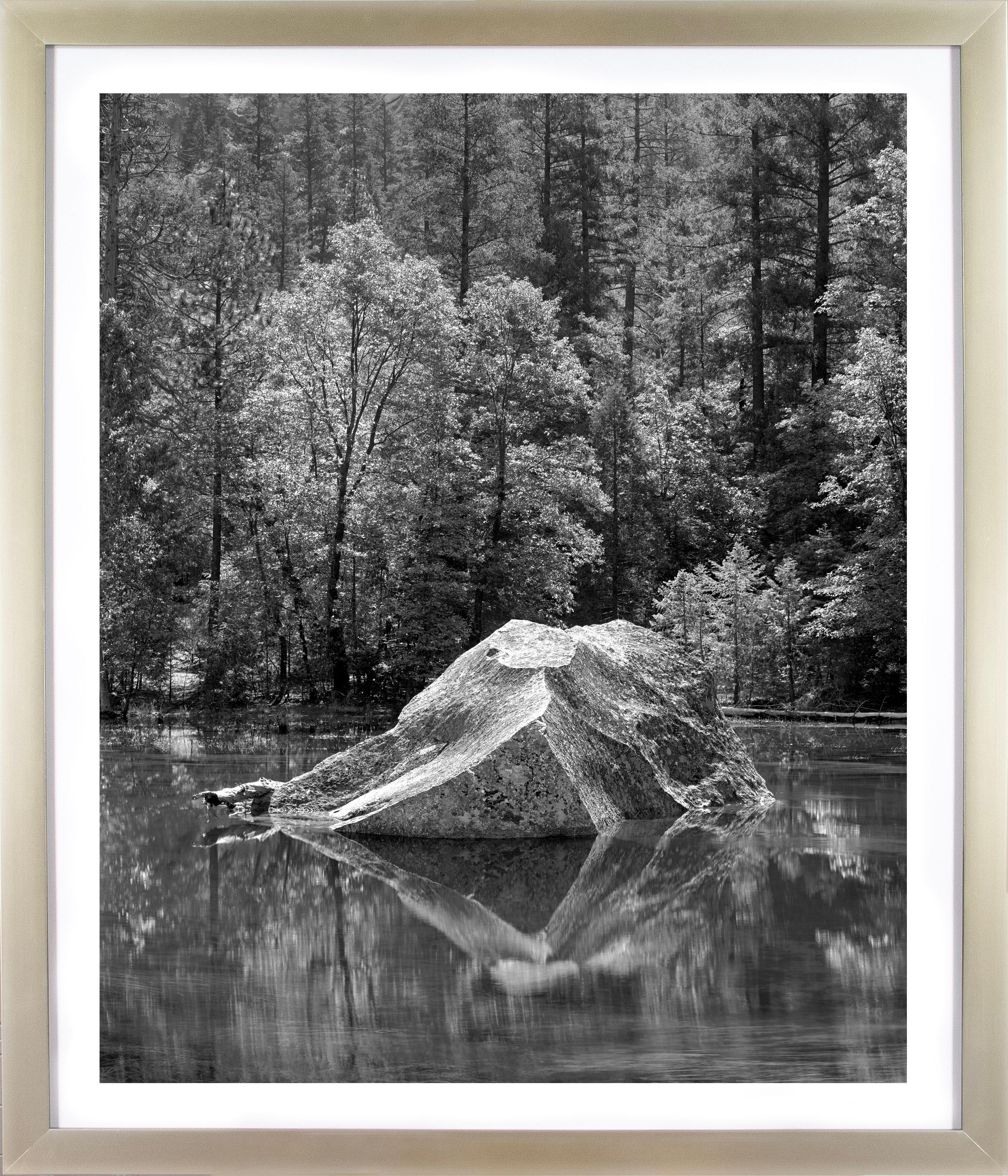 « Rock, Mirror Lake, Yosemite » - Photographie originale de Thomas Ferderbar