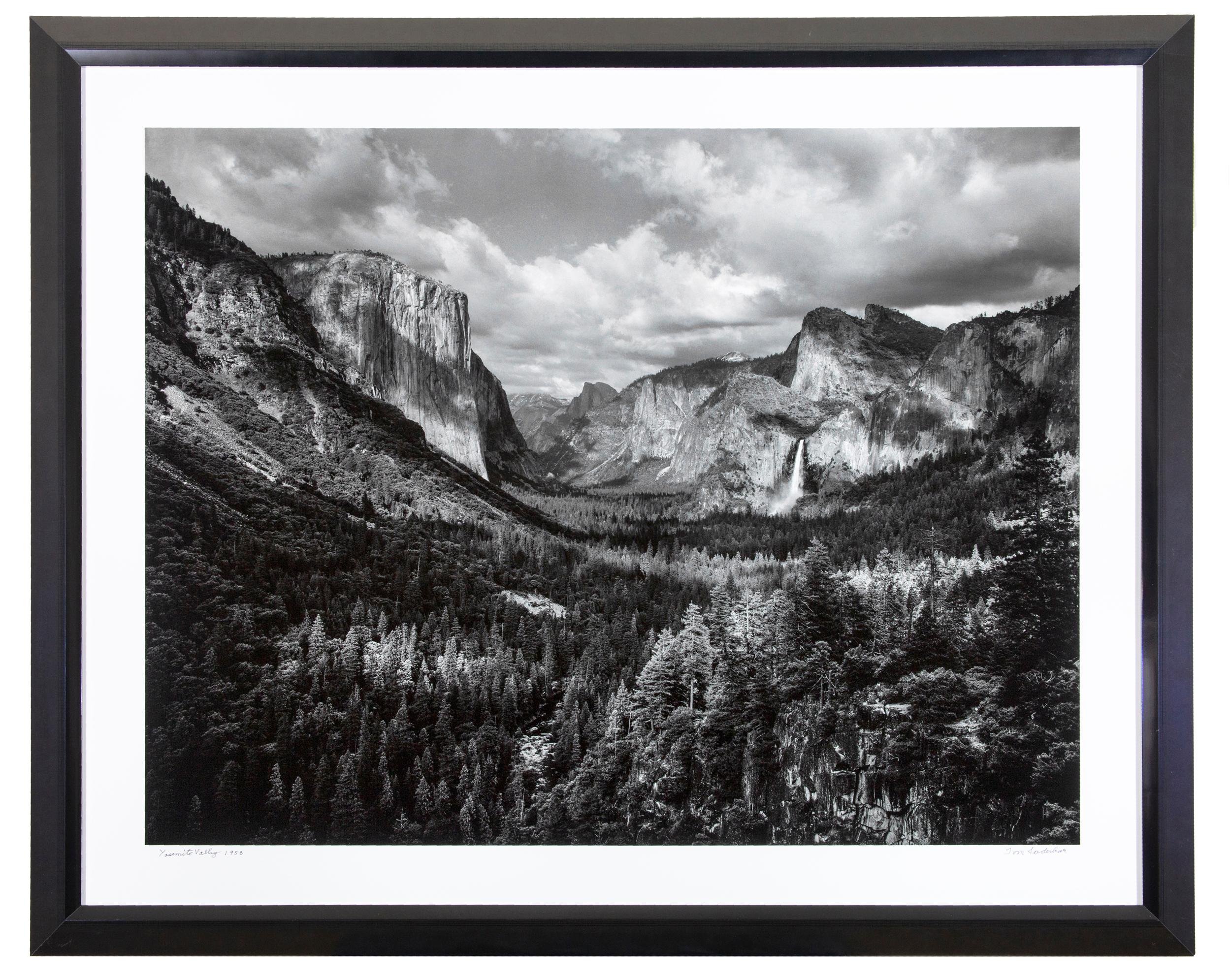 Thomas Ferderbar Landscape Print - Photography Black White Landscape Outdoor Nature Adventure Travel Photo Signed