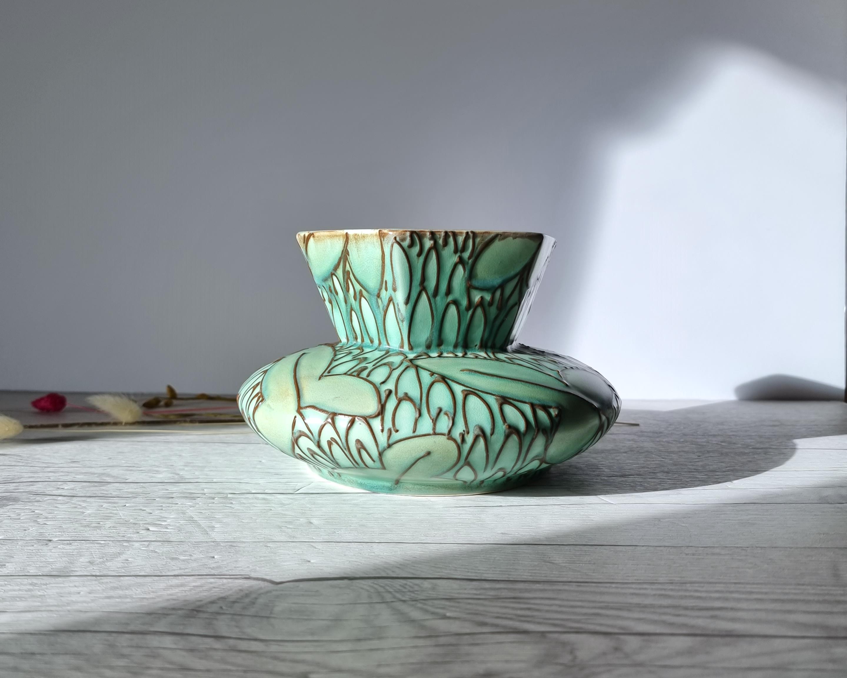 British Thomas Forester Phoenix Ware, Verdant Series Art Deco Tube-Lined Vase