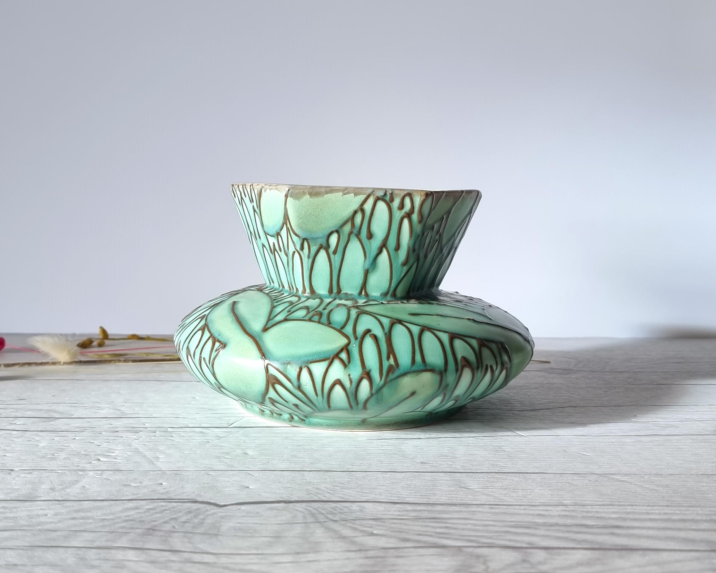 20th Century Thomas Forester Phoenix Ware, Verdant Series Art Deco Tube-Lined Vase