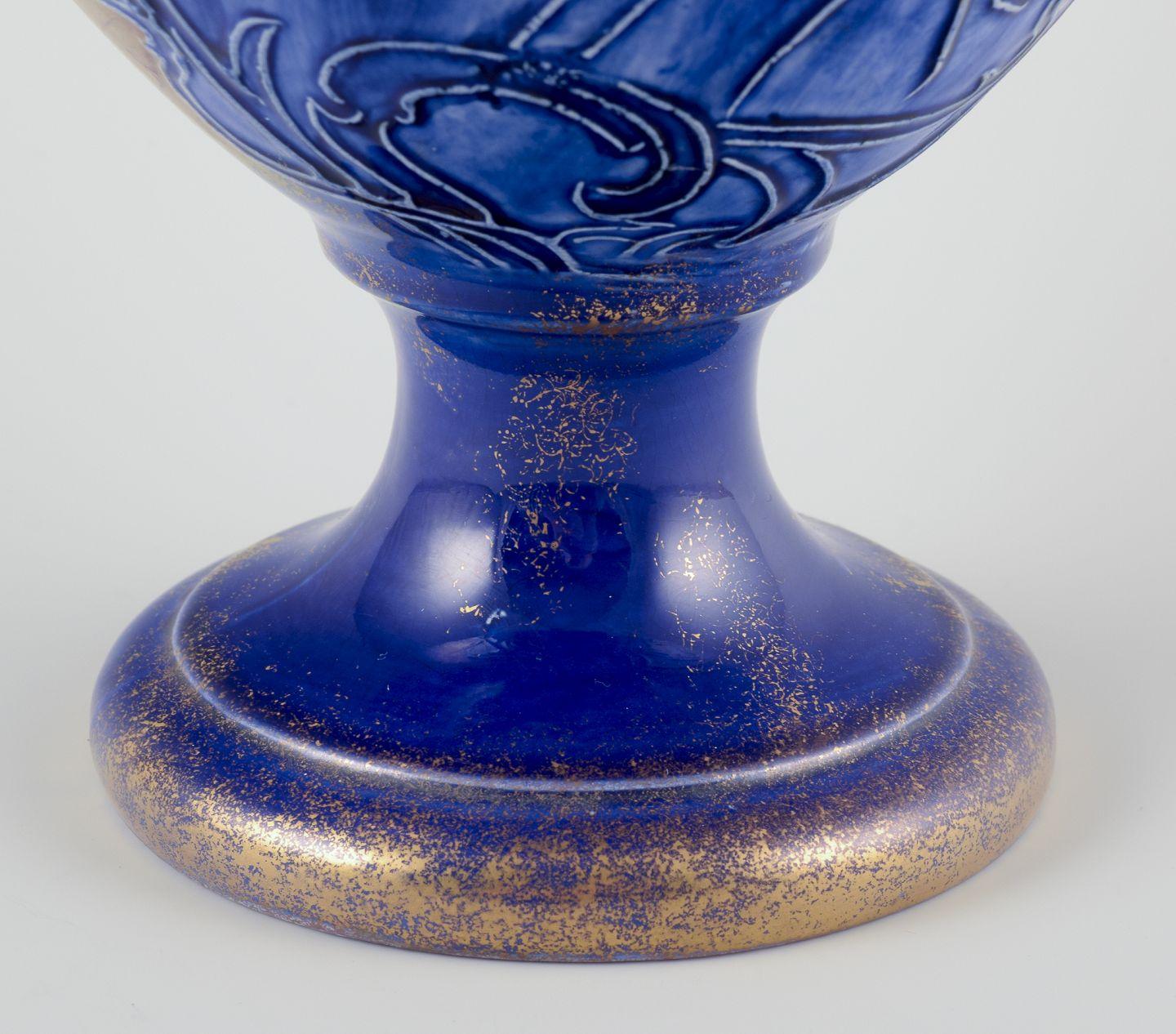 Poterie Thomas Forester & Sons, England. Grand vase Art Nouveau de forme Amphora. en vente