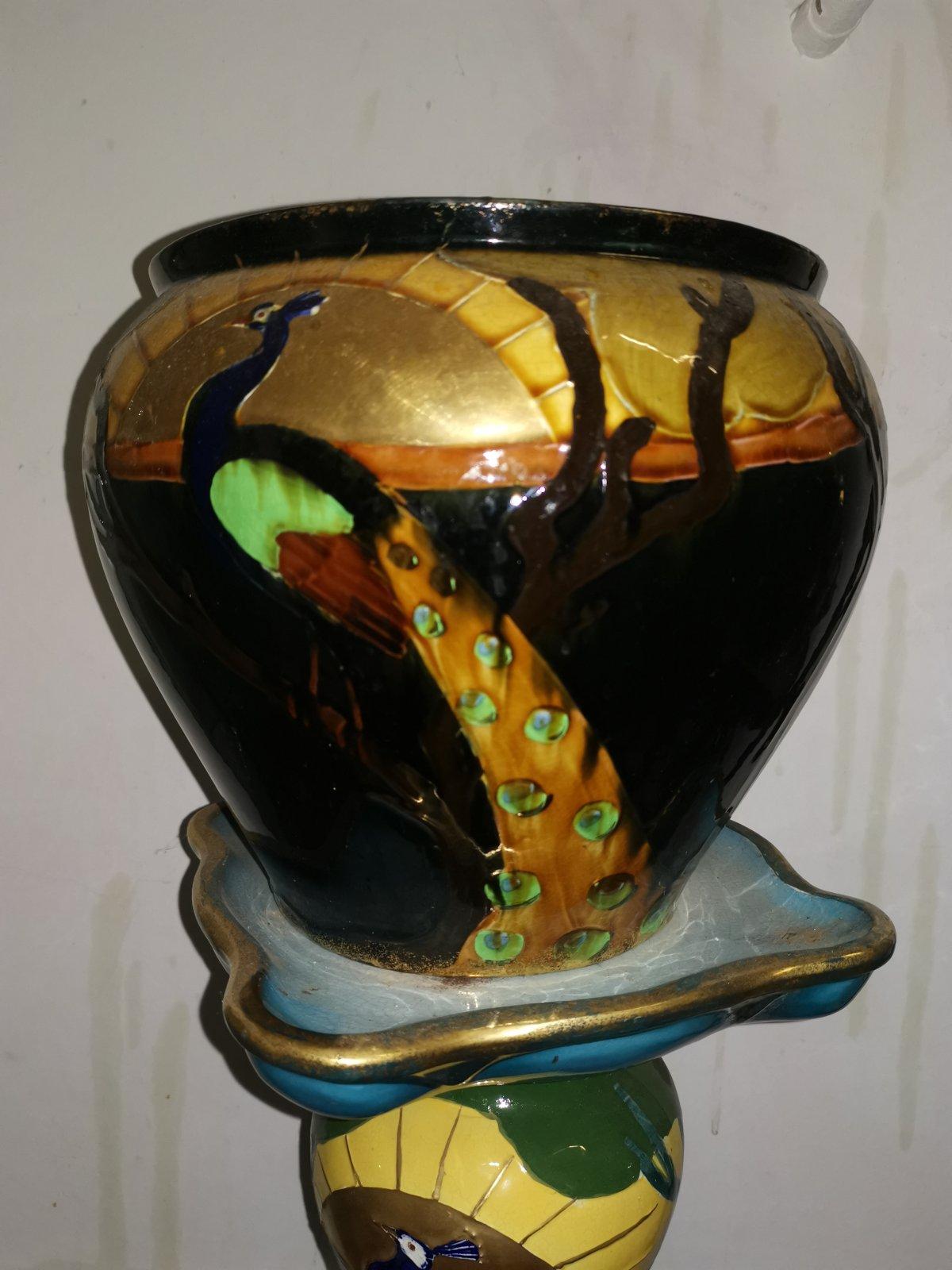 Thomas Forrester, an Arts & Crafts Jardiniere & Stand with Peacock Decoration In Good Condition In London, GB