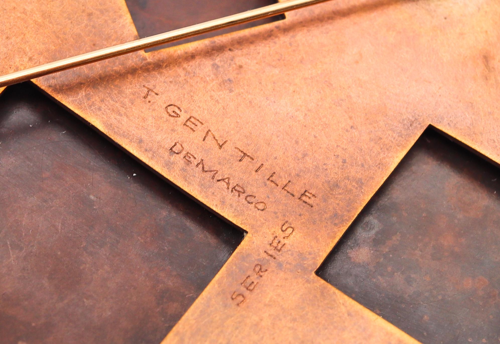 Thomas Gentille 1970 Geometric Tubular Pendant Brooch 18kt Gold Bronze & Copper For Sale 2
