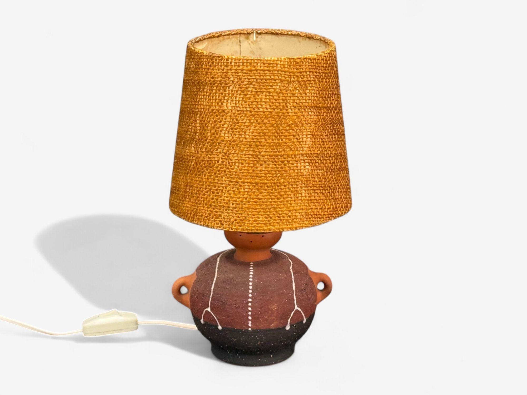 Mid-Century Modern Thomas Hellström, Swedish Modern, Ceramic, Fabric, Table Lamp, Sweden, 1970s For Sale