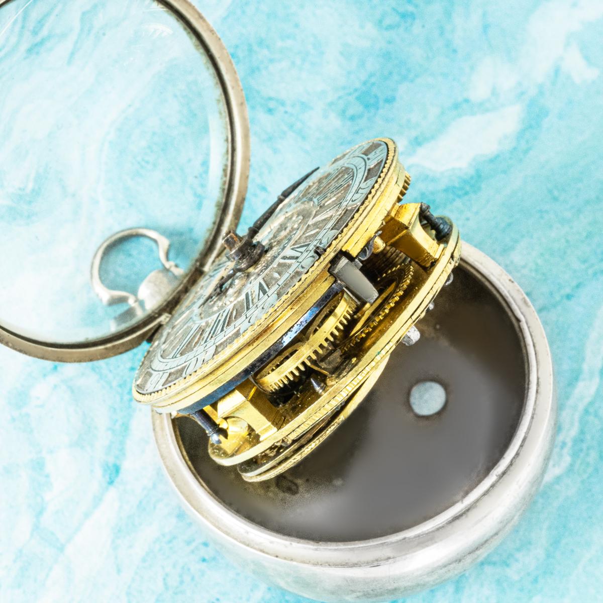 Thomas Higgat. Fino reloj de bolsillo de plata de época con caja de dos piezas C1770 en venta 3