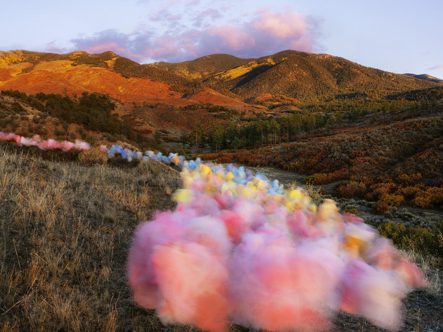 Color Photograph di Thomas Jackson - Tulle no. 53, Taos, NM, fotografia a colori, edizione limitata, firmata e numerata
